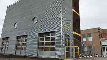 Public washrooms in downtown Winnipeg could have hours cut after use exceeded budget plans