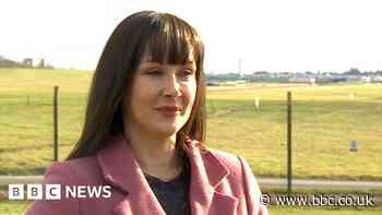 Woman single-handedly takes on BA and wins