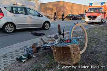 Schloß Holte-Stukenbrock:  Radfahrerin lebensgefährlich verletzt