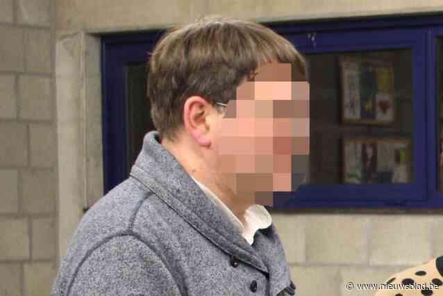 Ex-pastoor staat terecht voor aanranding van kwetsbare personen: “Mijn goede naam is door het slijk gehaald”