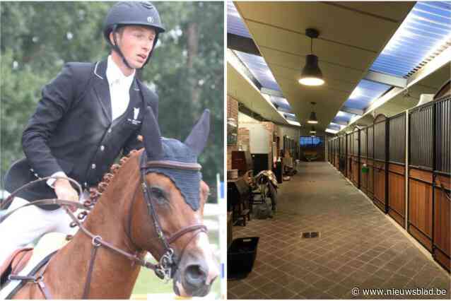 Jumpingruiter Perry (42) ontzet nadat inbrekers voor 45.000 euro aan zadels stelen: “Ik ben er echt niet goed van”