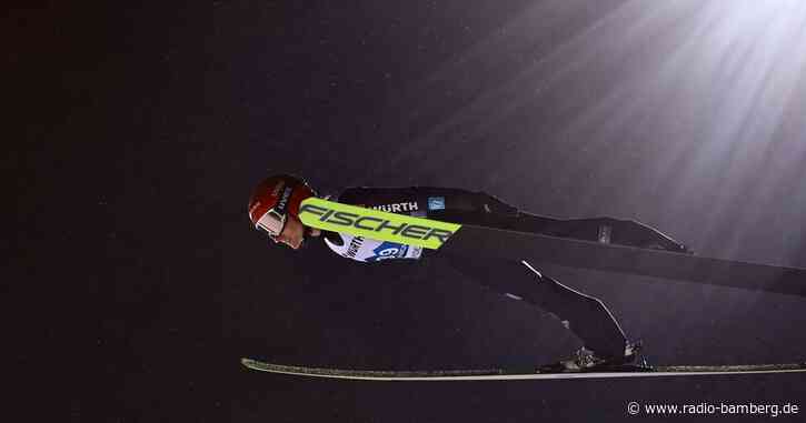 Nach erstem Durchgang: Skispringerin Althaus ist Dritte