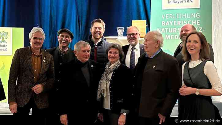 Bayerische Naturschutzmedaille an Alois Glück verliehen