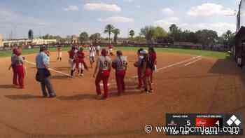 Central Florida Softball Players Help Injured Opponent Round Bases After Hitting Home Run