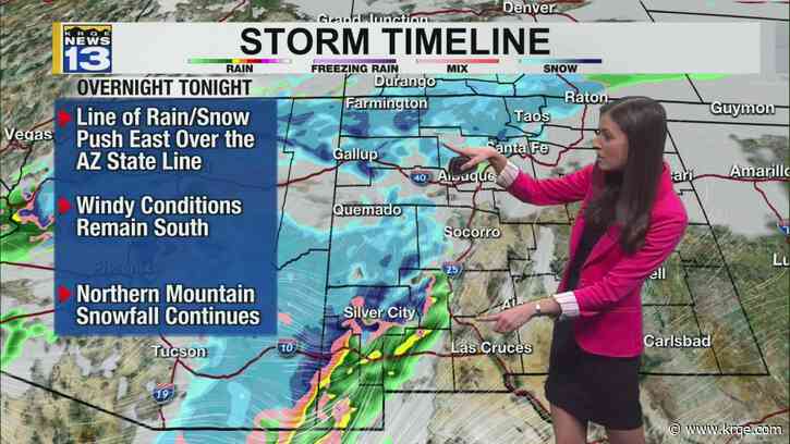 Winter storm arrives, bringing messy travel into Thursday morning