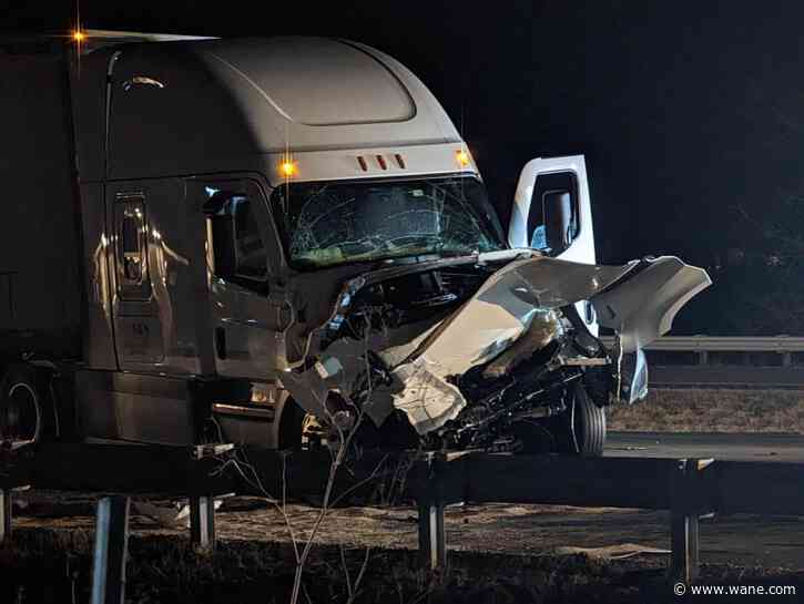 Fatal crash on US 30 in Columbia City stalls traffic