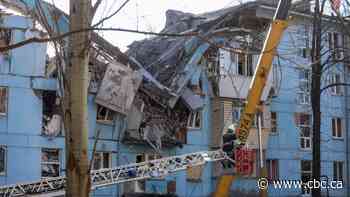 Russian missile strike on Ukraine apartment building kills at least 3
