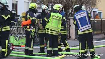 Kellerbrand in Waldkraiburg - Feuerwehr im Einsatz