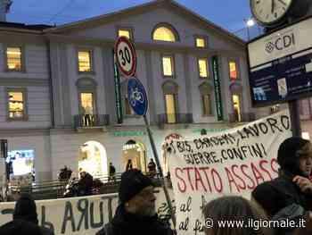 "Stato assassino". Ma il presidio anarchico a Milano si rivela un flop