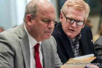 Alex Murdaugh killed wife, son to buy time, prosecutor says