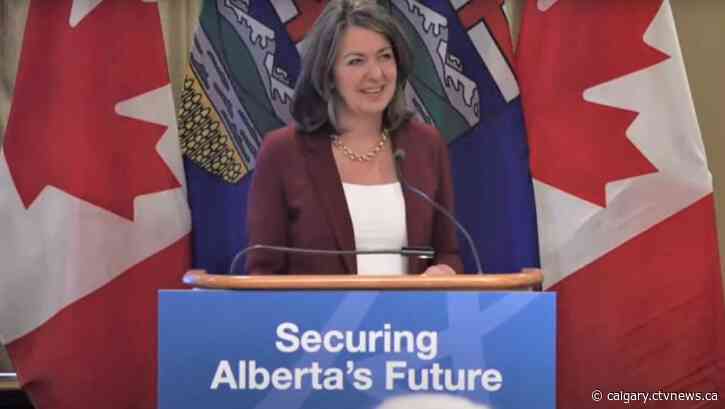 'Like coming home': Smith addresses her former lobby group at Calgary event