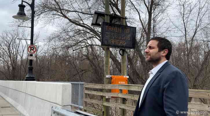 New technology at New Haven train crossing lets the driver decide to wait or not