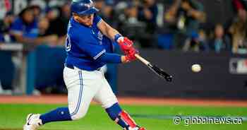 Kirk welcomed to Blue Jays spring training