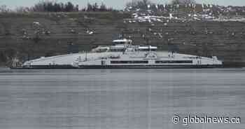 Internal MTO memo says new Wolfe Island ferry could result in 90-minute service