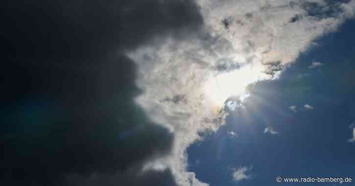 Sinkende Temperaturen und viele Wolken am Wochenende