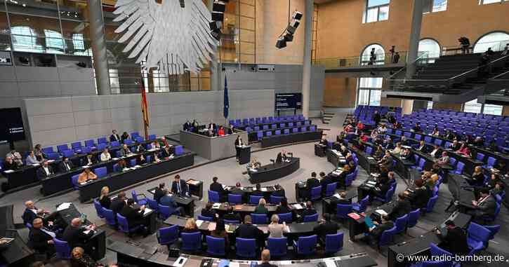 Bundestag gratuliert Phantom-Abgeordnetem zum 90. Geburtstag