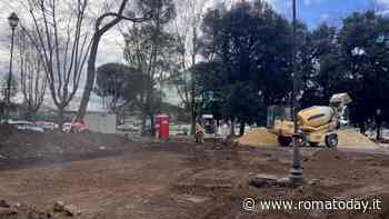 Piazza dei Navigatori cambia look: partiti i lavori per rifare i giardini