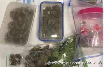 Romford: Three people arrested on suspicion of drug offences