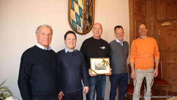 Bauhofleiter Josef Mayer gebührend in den Ruhestand verabschiedet Marcus Reinhold übernimmt Nachfolge