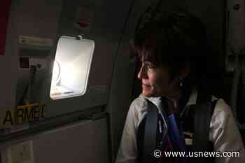 American Airlines, Flight Attendants Union Seek Mediation in Contract Negotiations