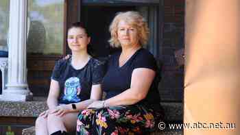 How HECS debts became 'yet another way' women have to fight to gain parity with men