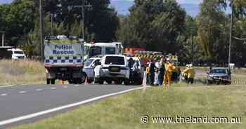 Man killed in early morning ute rollover crash