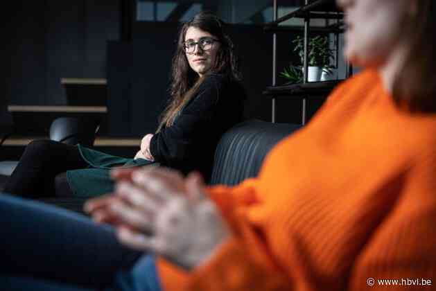 Deze vrouwen doorbreken het taboe: “Zelfs een wattenstaafje voelde alsof ze in mijn vulva sneden”