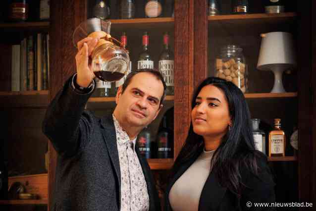 Gabryella (19) toont de troeven van slow coffee volgens de regels van de kunst: “Zo krijg je het meeste aroma”