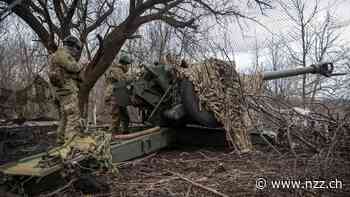 Die russische Armee hat Bachmut praktisch umzingelt – doch die Ukrainer verteidigen sich weiter