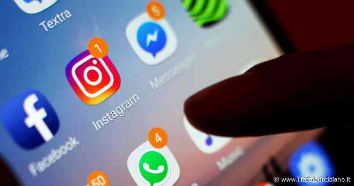 Francia, no ai social network prima dei 15 anni: la proposta di legge a tutela dei giovanissimi