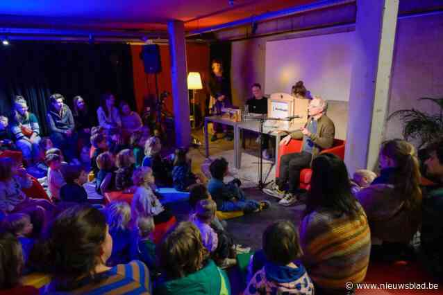 Jeugdboekenmaand gaat met Kabaal van start: “Zo veel jonge lezertjes in onze stad”