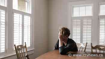 Many Canadians happy, but mental health flatlines or worse for some, new data shows