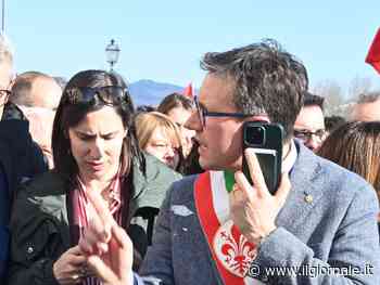 “Come un Paolini qualunque”. Ironia su Nardella in manifestazione