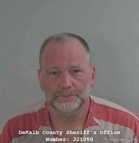 Suspect in custody after striking state trooper on I-69