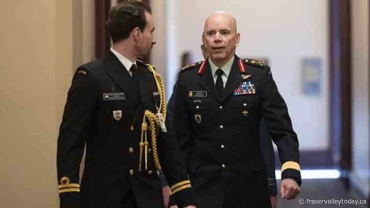 Canada’s chief of the defence staff makes trip to Ukrainian capital