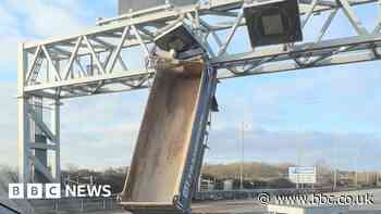 M5 traffic: Motorway reopens after crash near Bristol