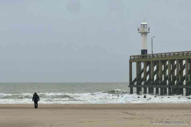 Tot 15 procent minder dagtoeristen tijdens krokusvakantie aan de kust, waar men voelt dat corona voorbij is: “Mensen vinden opnieuw weg naar buitenland”