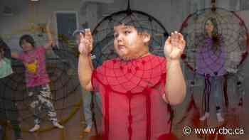 Brandon kids' program offers Indigenous teachings alongside crafts and dance parties