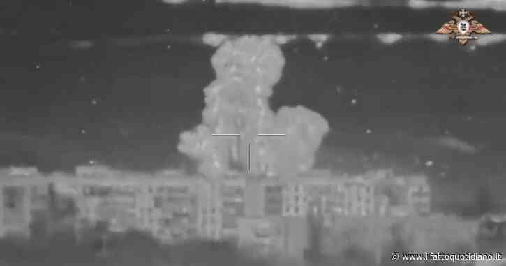 Ucraina, secondo i media Mosca avrebbe usato una nuova superbomba da più di una tonnellata: “Usata a Chernihiv”