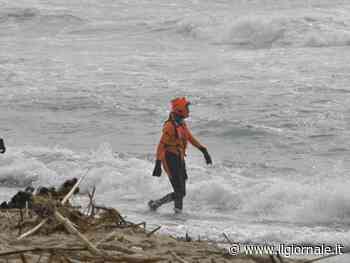 "Non si può imporre ai migranti...". L'Anm specula sulla strage di Cutro