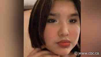 Family, community mourn 2 teens found dead in northern Manitoba