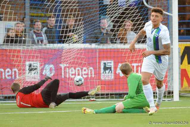 KVK Tienen B en Vinnie Lenaerts hebben vijfde plaats in het vizier na vreemd duel met Drieslinter: “Ons voordeel is een ijzersterke fysieke conditie én een groot kunstgrasveld”