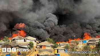 Bangladesh fire: Thousands shelterless after blaze at Rohingya camp