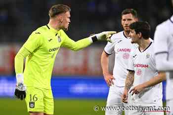 Hommeles bij Anderlecht na zure nederlaag, spelers gaan in de clinch met elkaar
