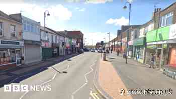 Swindon crash: Car hits building after failing to stop for police