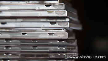 This Bizarre CD Player Had A Turntable Built In