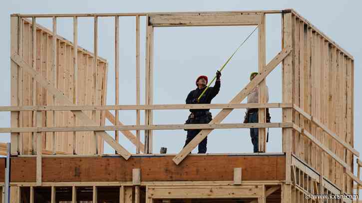 A clean-energy Texas suburb goes national