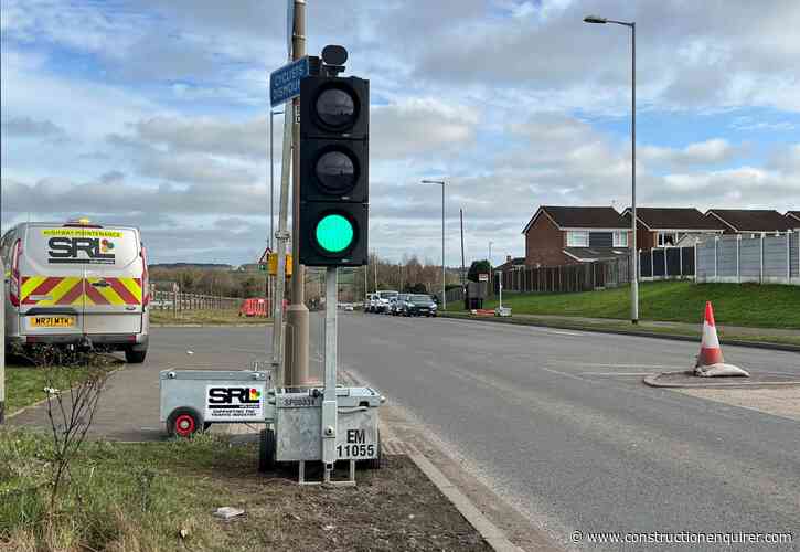 Solar traffic signals first from SRL