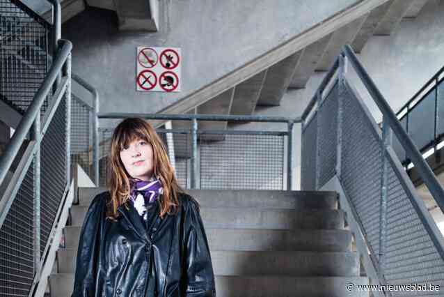 Roosbeef, Nederlandse zangeres in Antwerpen, stelt album voor in De Roma: “Ik voel mij hier helemaal geen buitenstaander”