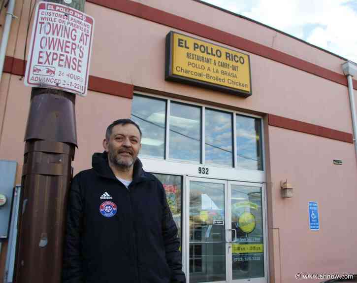 Serving since 1988, El Pollo Rico continues to please